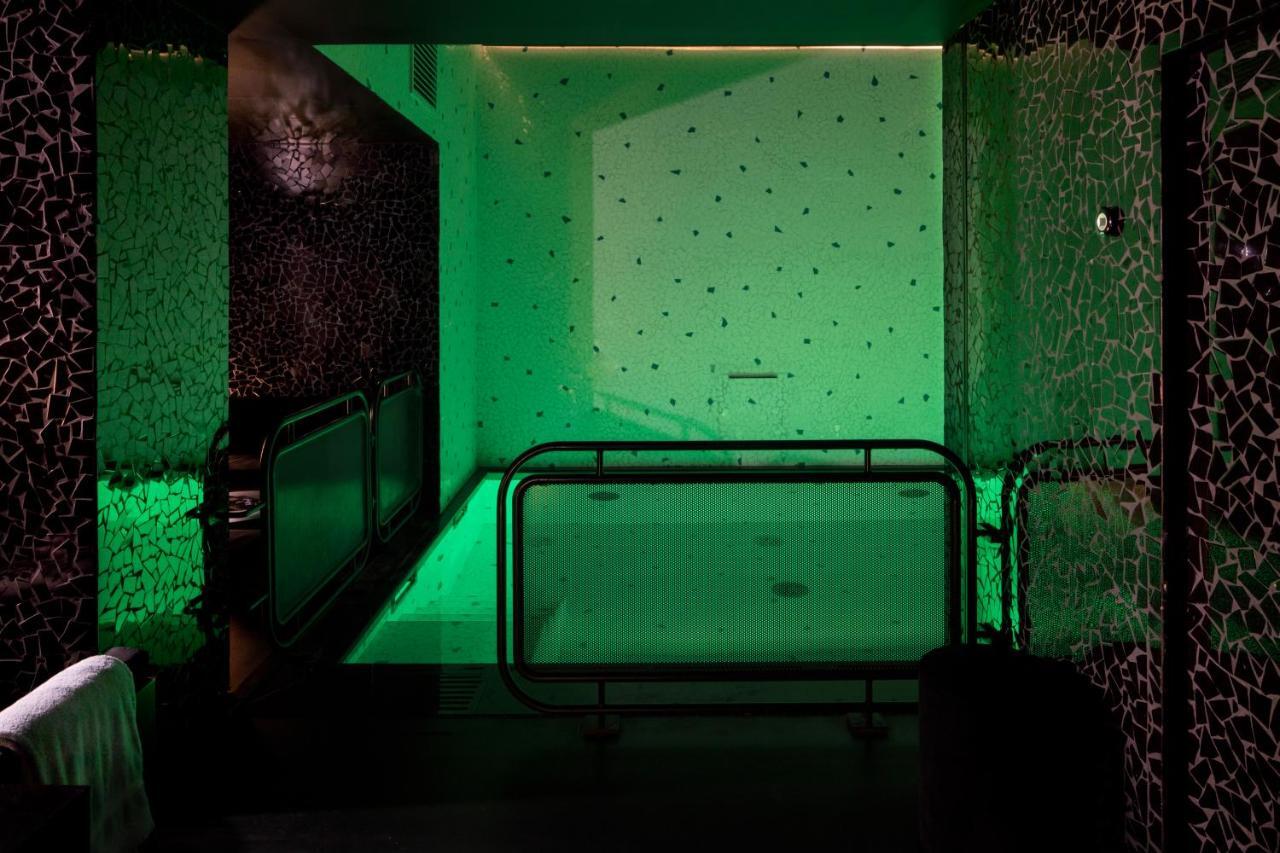 Hotel Les Bains Paris Bagian luar foto
